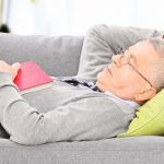 На боку, животе или спине: какое положение тела во сне самое здоровое?